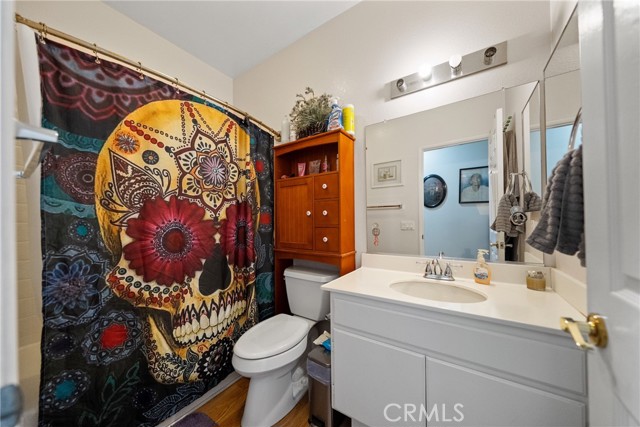 23785 Corte Carrio, Murrieta CA: https://media.crmls.org/medias/d00ee54f-ab56-46b1-b914-b87476c88c74.jpg