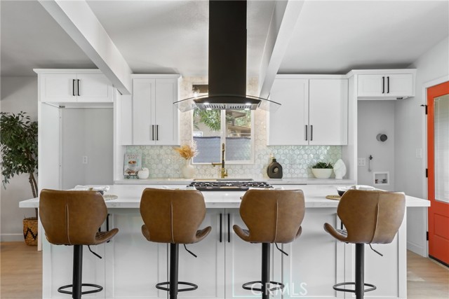 Detail Gallery Image 4 of 45 For 1864 S Hamilton Bld, Pomona,  CA 91766 - 3 Beds | 1 Baths