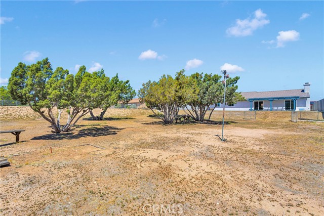 Detail Gallery Image 38 of 47 For 15505 via Cartagena St, Hesperia,  CA 92345 - 3 Beds | 2 Baths