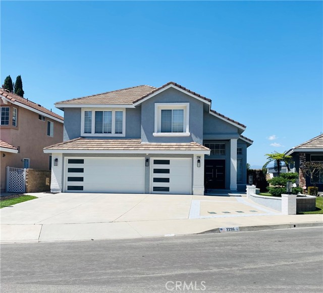 2296 Avenida Cabrillo
