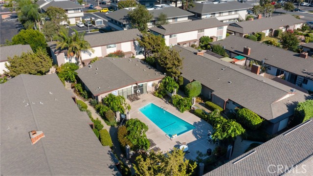 Detail Gallery Image 34 of 37 For 479 E 1st, Tustin,  CA 92780 - 2 Beds | 1/1 Baths