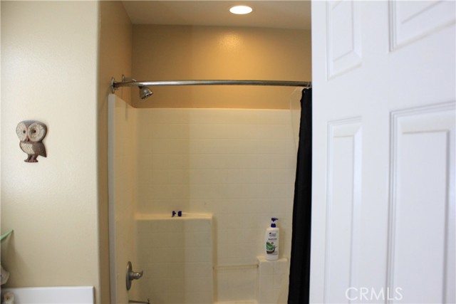Image 19 of 22 For 34156 Hillside Drive