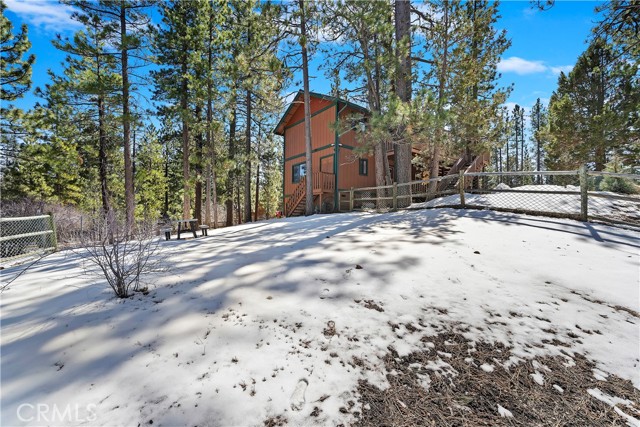 Detail Gallery Image 34 of 40 For 42422 Tioga Dr, Big Bear Lake,  CA 92315 - 3 Beds | 2 Baths