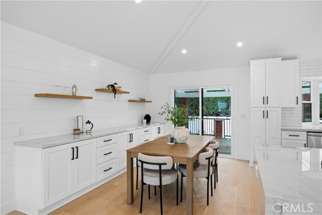 Detail Gallery Image 9 of 35 For 1943 Pelican Place, Costa Mesa,  CA 92626 - 4 Beds | 2/1 Baths