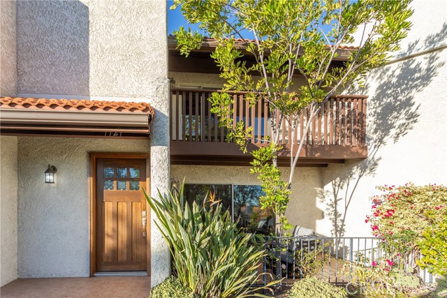 Front Image Thumbnail for CRBB25270261