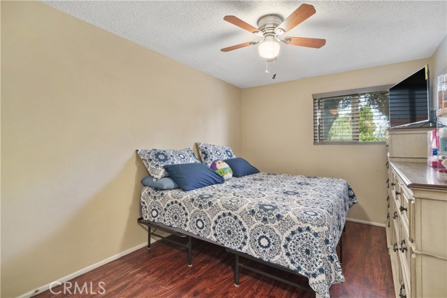 Detail Gallery Image 9 of 25 For 1625 N J St, San Bernardino,  CA 92411 - 3 Beds | 1 Baths