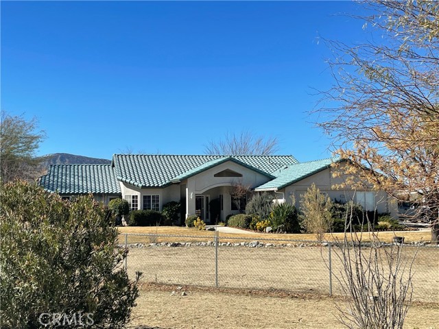 Detail Gallery Image 1 of 22 For 11772 Mountain Rd #U1-2,  Pinon Hills,  CA 92372 - 5 Beds | 2 Baths