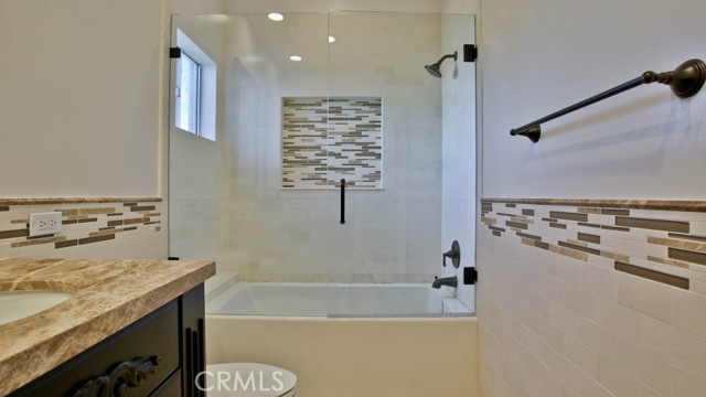 Detail Gallery Image 59 of 61 For 4461 Stern Ave, Sherman Oaks,  CA 91423 - 5 Beds | 4/1 Baths