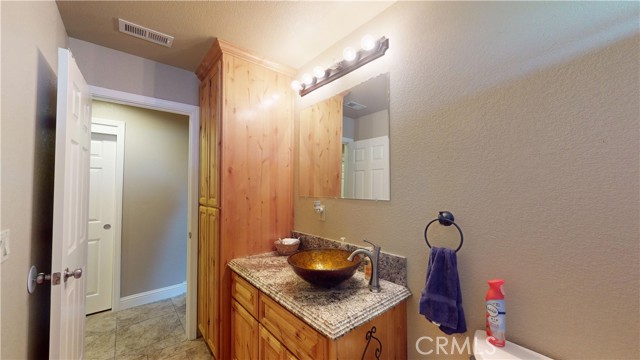 Detail Gallery Image 15 of 31 For 14229 Avenue 23 1/2, Chowchilla,  CA 93610 - 3 Beds | 2/1 Baths