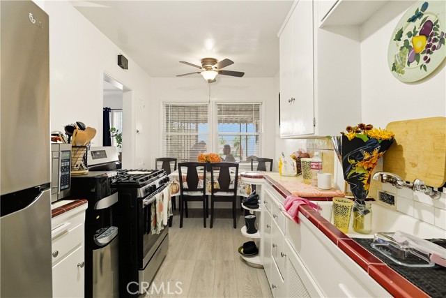 Detail Gallery Image 15 of 64 For 7015 Templeton, Huntington Park,  CA 90255 - – Beds | – Baths