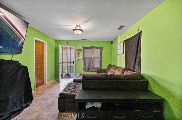 Detail Gallery Image 15 of 21 For 1260 T St, Merced,  CA 95341 - 2 Beds | 1 Baths