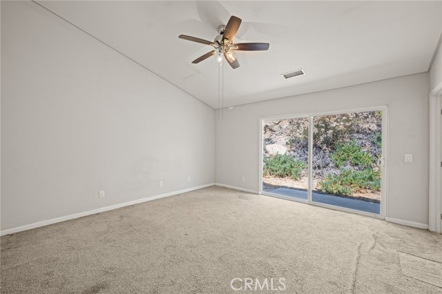 460 Pile Street, Ramona CA: https://media.crmls.org/medias/d0151c98-3ee9-4e3d-bdcb-3f608acda069.jpg