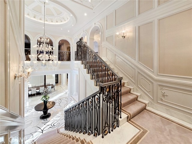 100 Palm Hill Lane, Bradbury CA: https://media.crmls.org/medias/d0159229-3a23-4ff2-a71d-252cc0bb1372.jpg