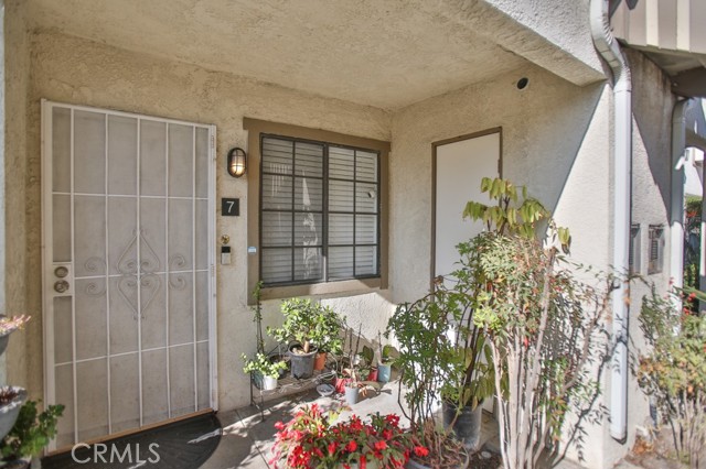 Detail Gallery Image 1 of 12 For 8800 Garden Grove Bld #7,  Garden Grove,  CA 92844 - 2 Beds | 2 Baths