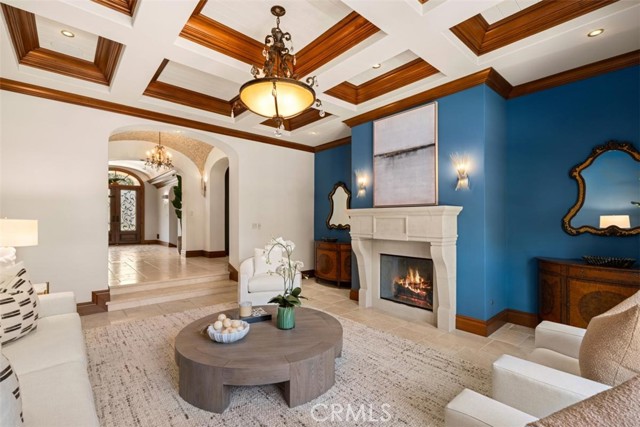 97 Canyon Creek, Irvine CA: https://media.crmls.org/medias/d018d695-d8af-48cc-b024-d6782c278a64.jpg