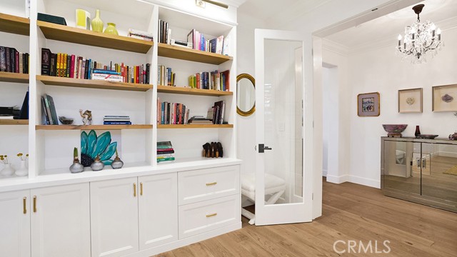 33 Via Armilla, San Clemente CA: https://media.crmls.org/medias/d0195884-0cc6-46dd-bd32-5fed3427690a.jpg