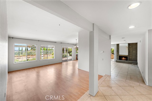 27951 Nevado, Mission Viejo CA: https://media.crmls.org/medias/d019867b-b49e-4c95-a76b-a5e35373c603.jpg