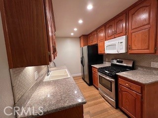 3745 Countryside Lane, Long Beach CA: https://media.crmls.org/medias/d01a4c12-6120-4037-9e37-ab838d8abd34.jpg