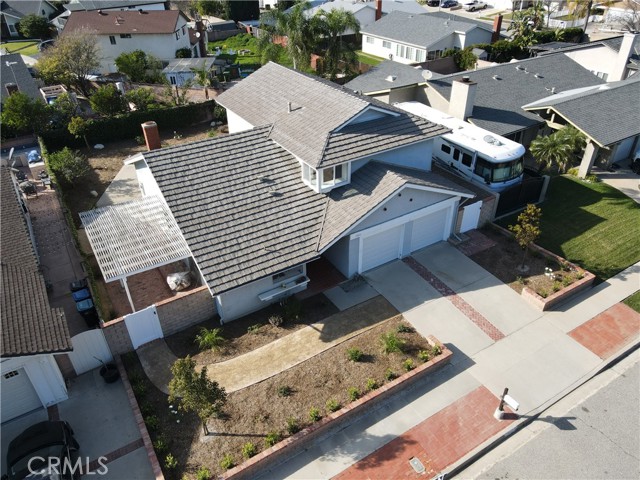 Detail Gallery Image 3 of 5 For 1847 Hilliard, Simi Valley,  CA 93063 - 3 Beds | 3 Baths