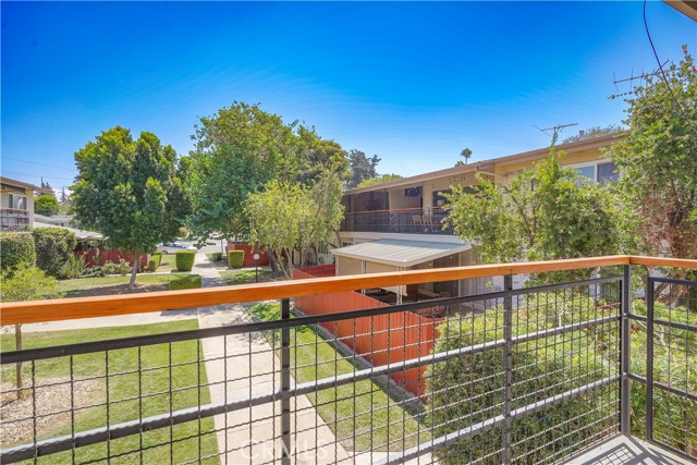 Detail Gallery Image 7 of 37 For 163 N Center St, Redlands,  CA 92373 - 1 Beds | 1 Baths
