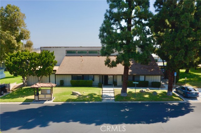 3663 Buchanan Street, Riverside CA: https://media.crmls.org/medias/d01c40b7-dfea-4ec4-a41c-733351870aa6.jpg