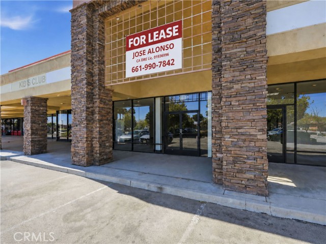  Commercial for Sale in Palmdale, California