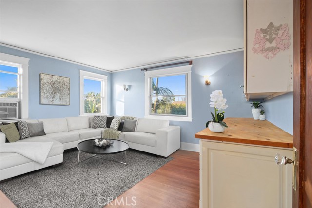 Detail Gallery Image 15 of 26 For 853 S Lemon St, Anaheim,  CA 92805 - 4 Beds | 2/1 Baths