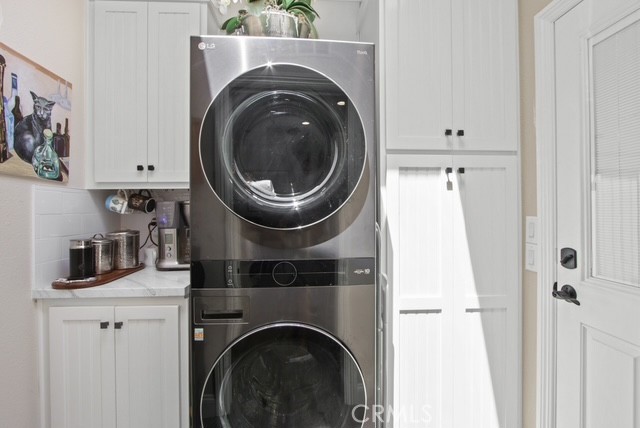 Detail Gallery Image 22 of 39 For 237 Plymouth Ave, Newport Beach,  CA 92660 - 3 Beds | 2 Baths