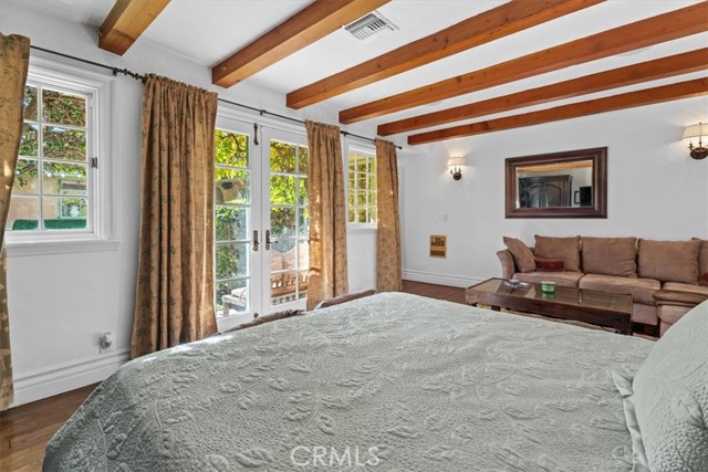 Detail Gallery Image 27 of 35 For 1138 Coldwater Canyon Dr, Beverly Hills,  CA 90210 - 5 Beds | 5 Baths