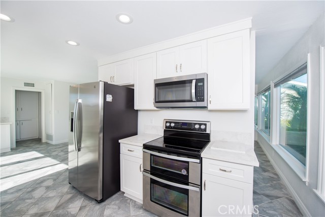 Detail Gallery Image 9 of 35 For 215 Monte Vista #20,  San Clemente,  CA 92672 - 1 Beds | 1 Baths