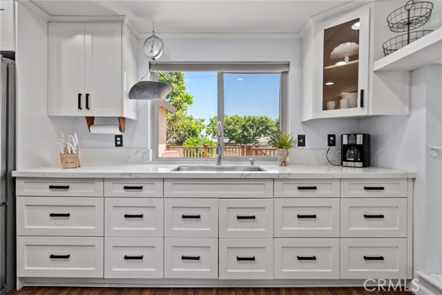 Detail Gallery Image 8 of 38 For 2619 S Castle Harbour Ave, Ontario,  CA 91761 - 4 Beds | 3/1 Baths