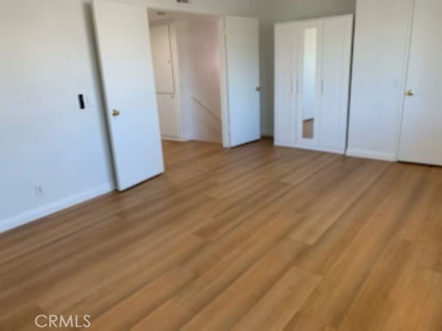 Image 8 of 25 For 4555 Larwin  