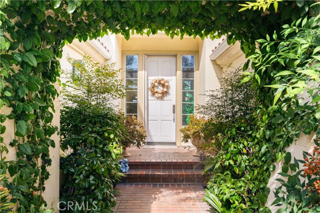 12665 Stanton, Tustin CA: https://media.crmls.org/medias/d01e9e9b-aa7f-46c9-aa58-9def45c42927.jpg