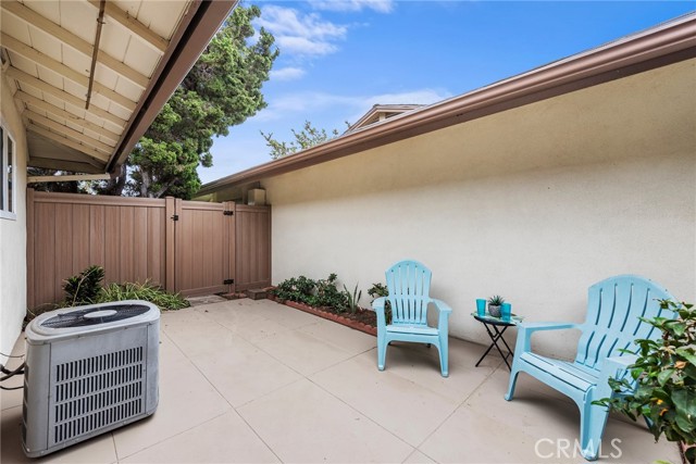 Detail Gallery Image 16 of 26 For 17621 17th St 24a,  Tustin,  CA 92780 - 1 Beds | 1 Baths