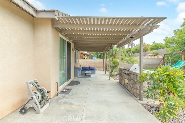 Detail Gallery Image 37 of 39 For 1638 Paseo Vista St, Corona,  CA 92881 - 5 Beds | 2/1 Baths