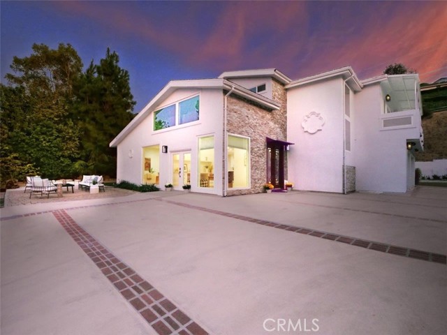 Detail Gallery Image 1 of 52 For 5 Cayuse Ln, Rancho Palos Verdes,  CA 90275 - 5 Beds | 5 Baths