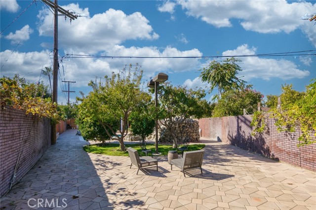 Detail Gallery Image 28 of 39 For 814 Kellogg, Glendale,  CA 91202 - 3 Beds | 2 Baths