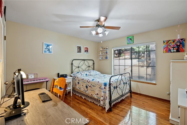 Image 22 of 43 For 6150 Firethorn Circle