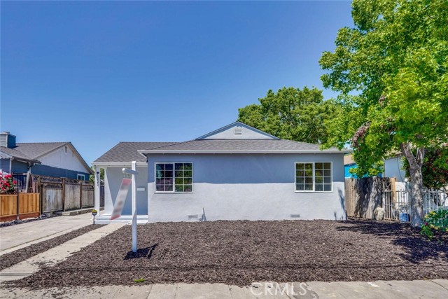 Detail Gallery Image 2 of 45 For 1221 Westminster Ave, East Palo Alto,  CA 94303 - 3 Beds | 2 Baths