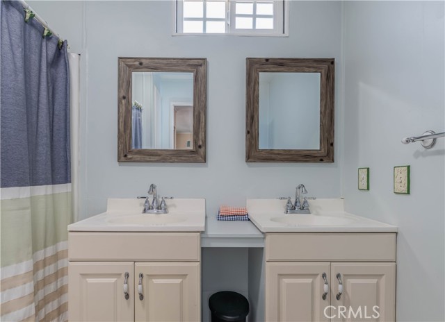 Detail Gallery Image 24 of 28 For 11250 Beach Blvd #11,  Stanton,  CA 90680 - 2 Beds | 2 Baths