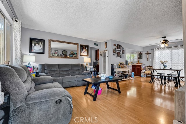 2660 Newell Street, County - Los Angeles CA: https://media.crmls.org/medias/d024d4e6-44db-4361-9d65-ddc6feb8d9cc.jpg
