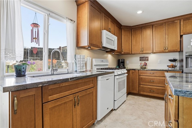 Detail Gallery Image 17 of 60 For 27260 Paloma, Menifee,  CA 92586 - 3 Beds | 2 Baths