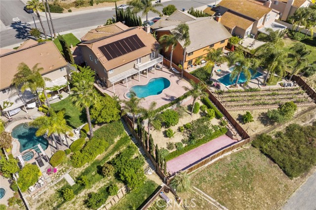 40493 Calle Katerine, Temecula CA: https://media.crmls.org/medias/d026bd4e-b789-4d2d-a79c-4ef0ef3c399f.jpg