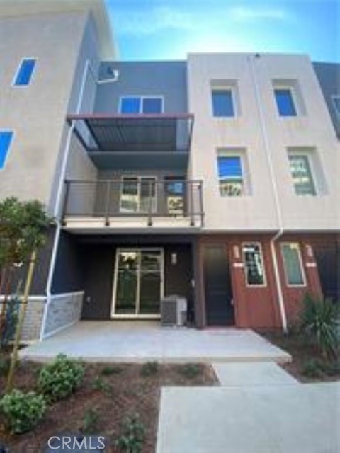 Front Image Thumbnail for CROC25265941