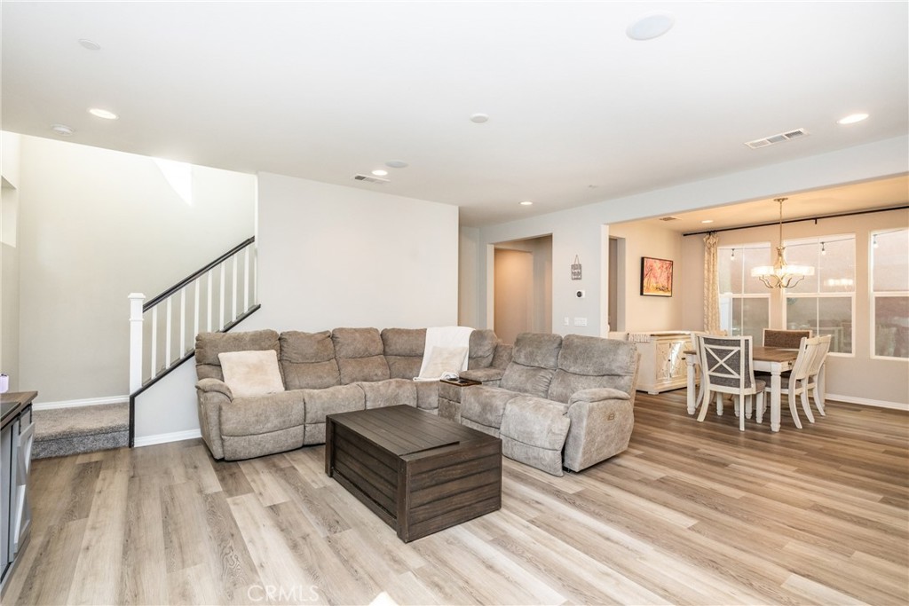 MLS #SW25093110 img 9