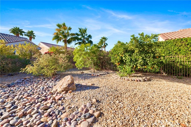 Image 19 of 23 For 78577 Waterfall Drive