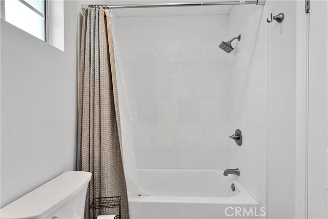 Detail Gallery Image 48 of 60 For 1048 Gladstone St, La Verne,  CA 91750 - 5 Beds | 4/1 Baths