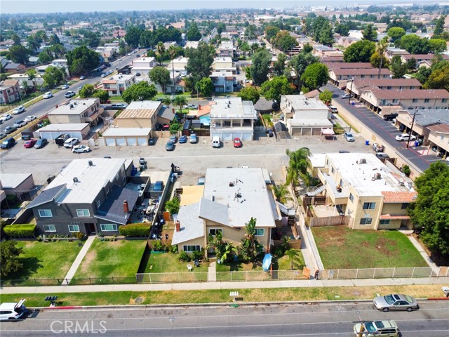 Detail Gallery Image 2 of 29 For 1074 N Willow Ave, Rialto,  CA 92376 - – Beds | – Baths
