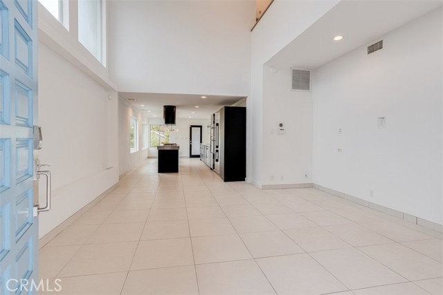 11354 Sunshine Terrace, Studio City CA: https://media.crmls.org/medias/d028fcb7-99d6-4795-802b-a23b90d592c9.jpg