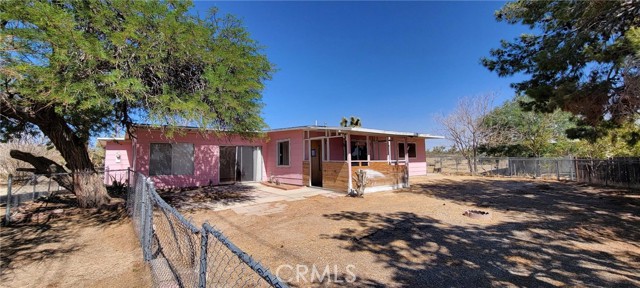 Detail Gallery Image 3 of 16 For 59246 Forrest Dr, Yucca Valley,  CA 92284 - 2 Beds | 1 Baths